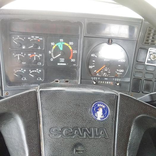 Usado 1997 SCANIA P 93M 210 flatbed truck