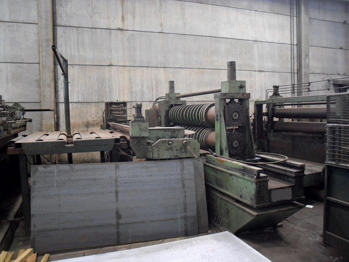 Used *** 2000mm x 6mm Slitting Line (Us.)  ** PROV. LIST. **
