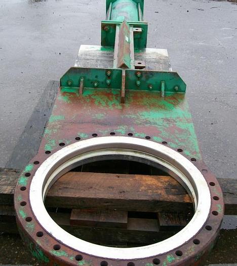 Used L&M