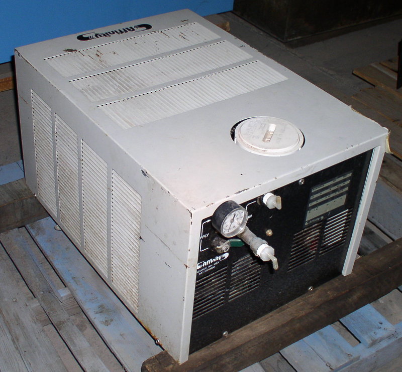 Used 1 kW Affinity Model RAA-003B-BE01CB Water Chiller