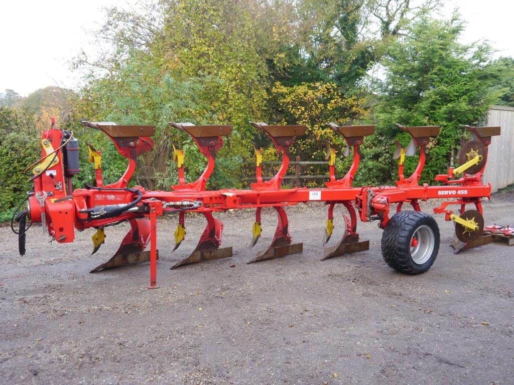 Used Pottinger Servo 45S Plough