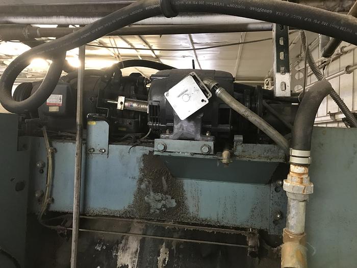 Used 1998 Washex 240lb split pocket washer