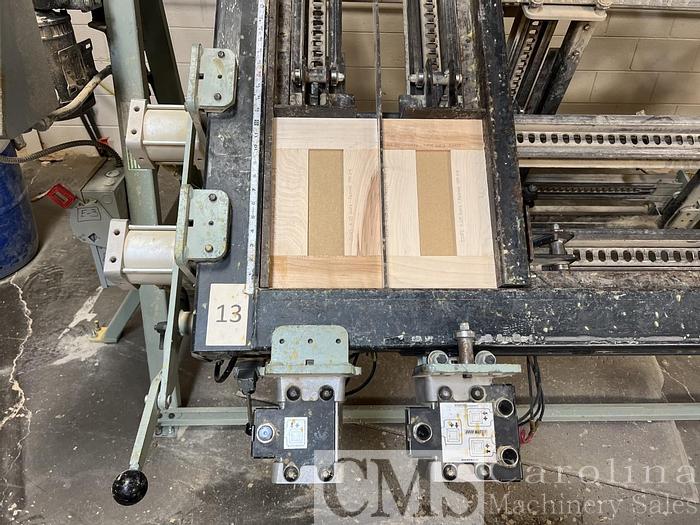 Used Doucet RDM2-M-5 Door Clamp