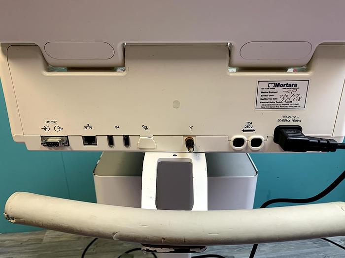 Gebraucht Mortara ELI 350 EKG Gerät auf Trolley