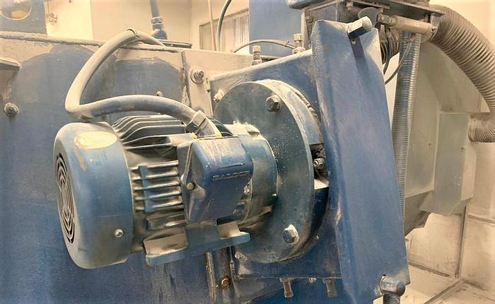 Very good 1999 Bronco fixed table