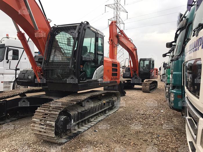 2020 HITACHI ZAXIS 220 LC