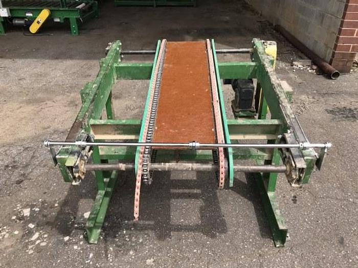 Used 4 FT x 4 FT INCLINE 2-CHAIN CONVEYOR