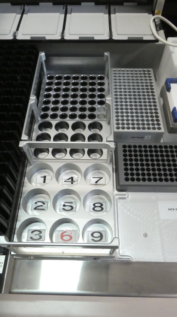 Used Inova Diagnostics Quanta-Lyser 240 EIA/IFA Robotic Workstation Processor