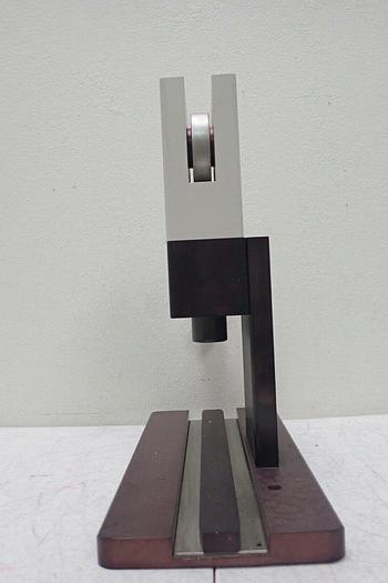 Used Sorvall Instruments Du Pont Bottle Vial Crimper with Manual