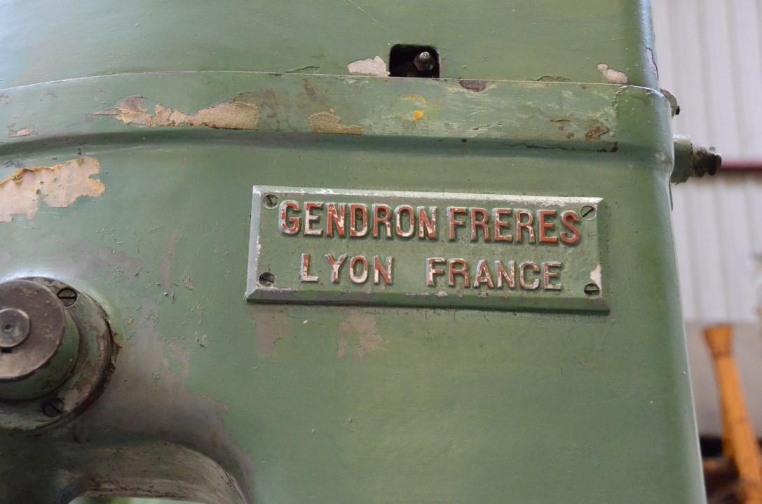 Usado GENDRON Rectificadora de Centros #4458