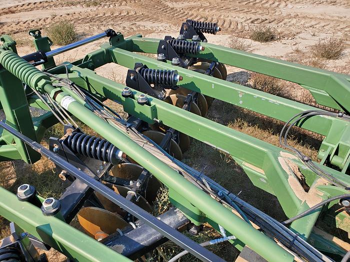 Used 2012 Wishek 842NT-24