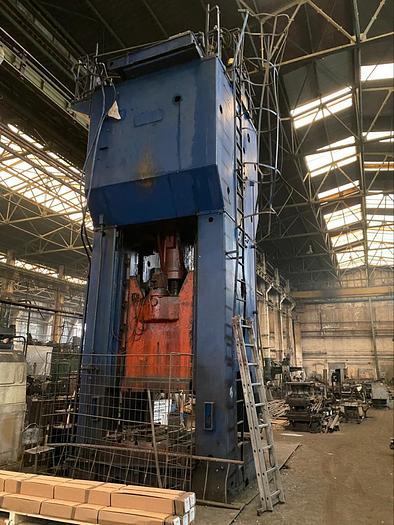 1980 Trimming press ERFURT PKZe 1250