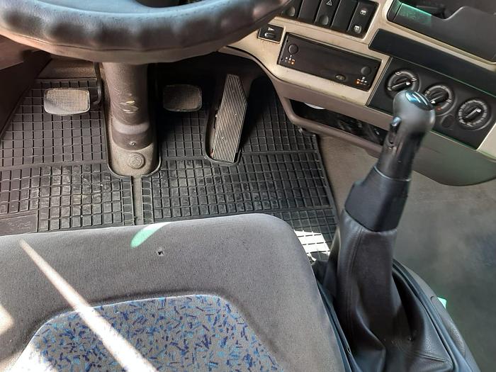 Gebruikt 2006 RENAULT MAGNUM 440