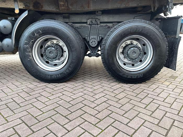 Used 1995 SCANIA 113 6X4 TYPER