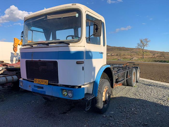 Gebruikt 1988 MAN 26.281 6X4 FULL STEEL / 6 CILINDER/ CHASSIS !
