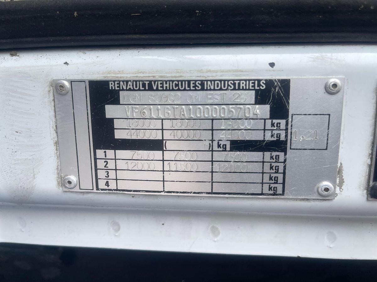 Used 1998 RENAULT  MAGNUM 430 , manual gear , eur 2