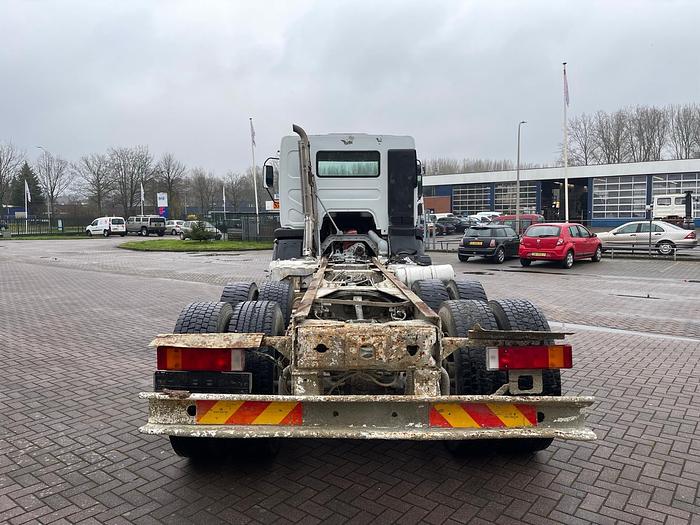 Used 1999 RENAULT KERAX 300 6x4, eur 2 , full steel