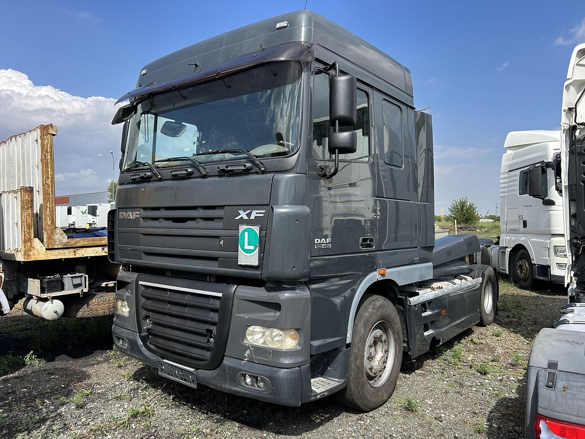 Used 2009 DAF XF 105.460