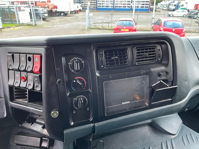 Used 1999 RENAULT PREMIUM 385 6X2 EUR2 10 tyres