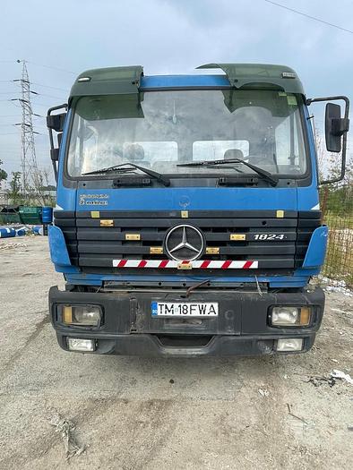 Gebruikt 1995 Mercedes Benz 1824 4x2 full spring