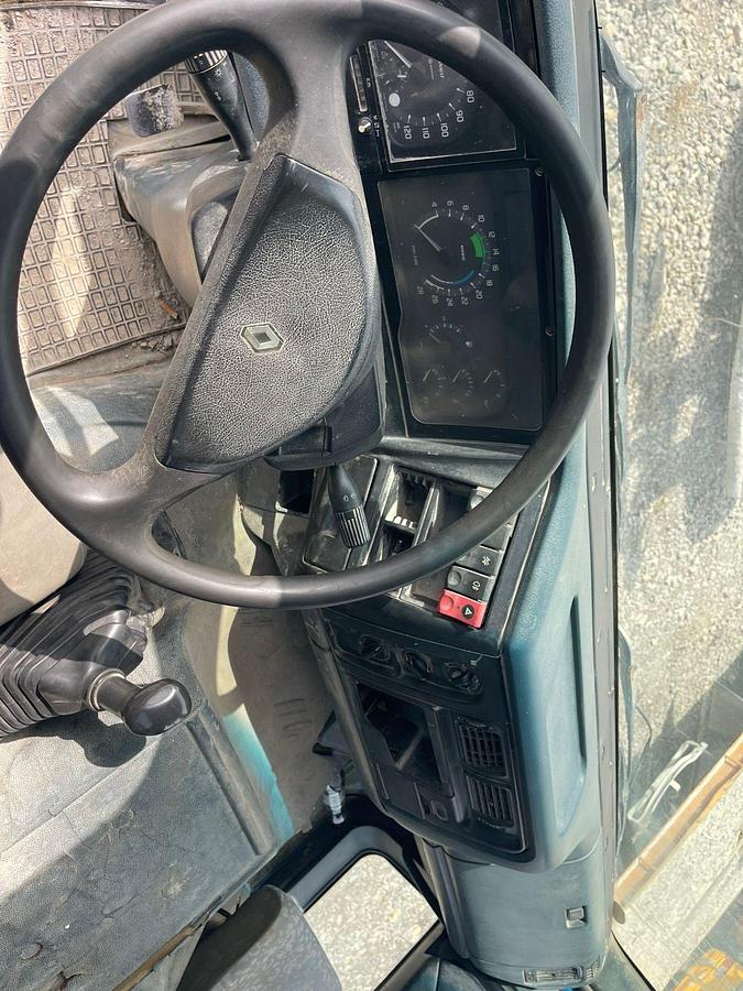 Used 2000 Renault Kerax 300 6x4 eur2
