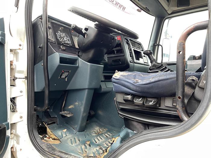 Used 1999 RENAULT KERAX 300 6x4, eur 2 , full steel