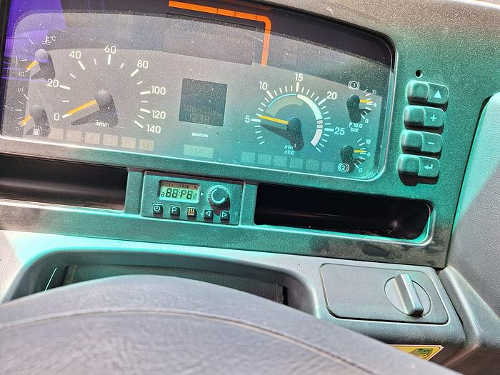 Gebruikt 2002 Mercedes Actros 1843 , Manual gear