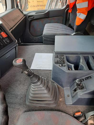 Gebruikt 2002 MERCEDES BENZ 1840