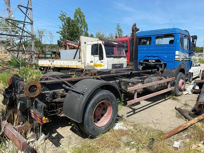 Gebruikt 1995 Mercedes Benz 1824 4x2 full spring