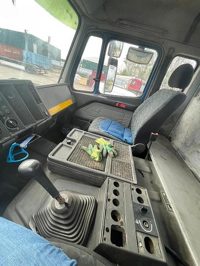 Gebruikt 1995 Mercedes Benz 1824 4x2 full spring