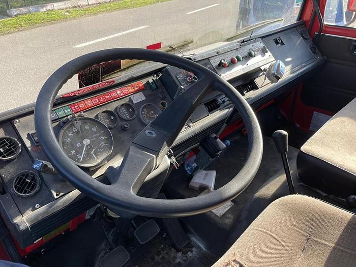 Gebruikt 1993 Renault 150 4X4 WATERTANK