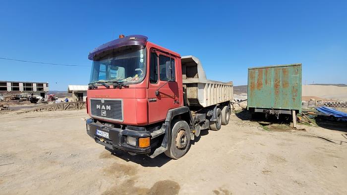 Used 1992 MAN   33.422 6x4 kipper 13 tons axel