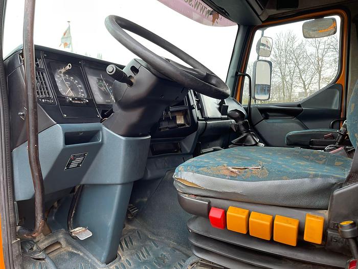 Used 1999 RENAULT PREMIUM 385 6X2 EUR2 10 tyres