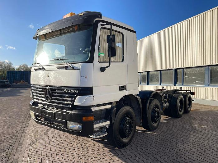 Used 1999 Mercedes Actros 4140 8x4 chassis /full steel/ 13 tons axel /manual gear