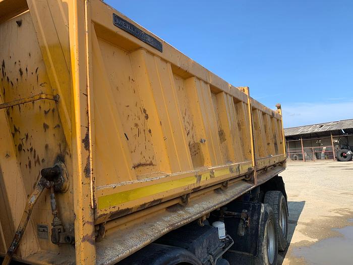 Gebruikt 2002 MERCEDES BENZ ACTROS 4143 8x4 , manual gear , big axels