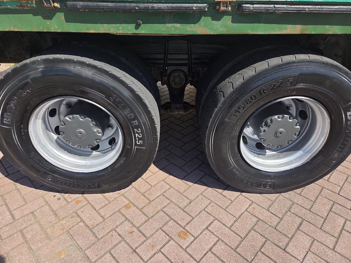 Used 1993 MAN 26.362 6x4 commander , full spring, EUR2 , CRANE