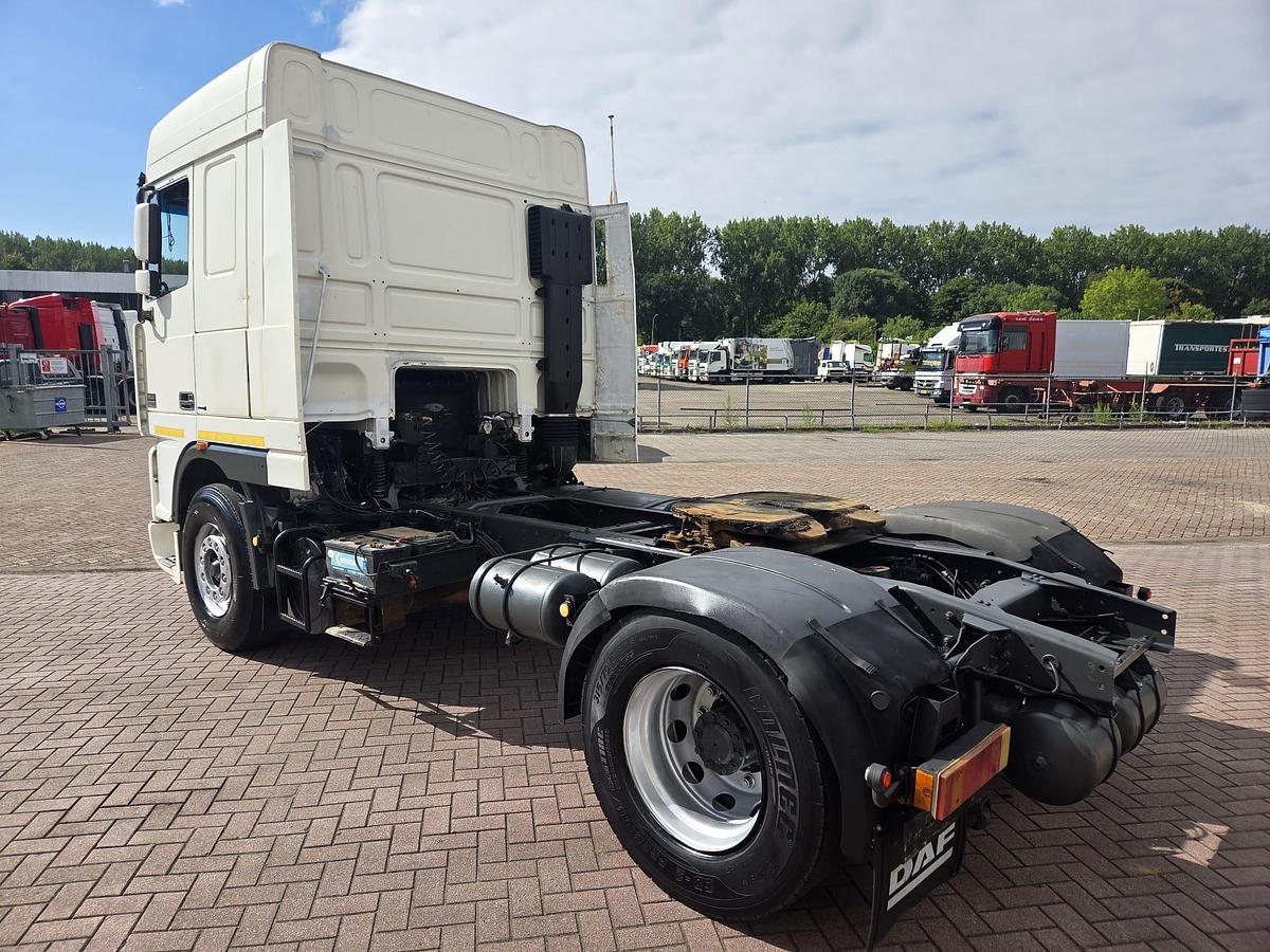 Used 2001 DAF 95XF 430 , manual gear , eur 3