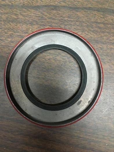 Cummins Fan Drive Oil Seal - 3085867