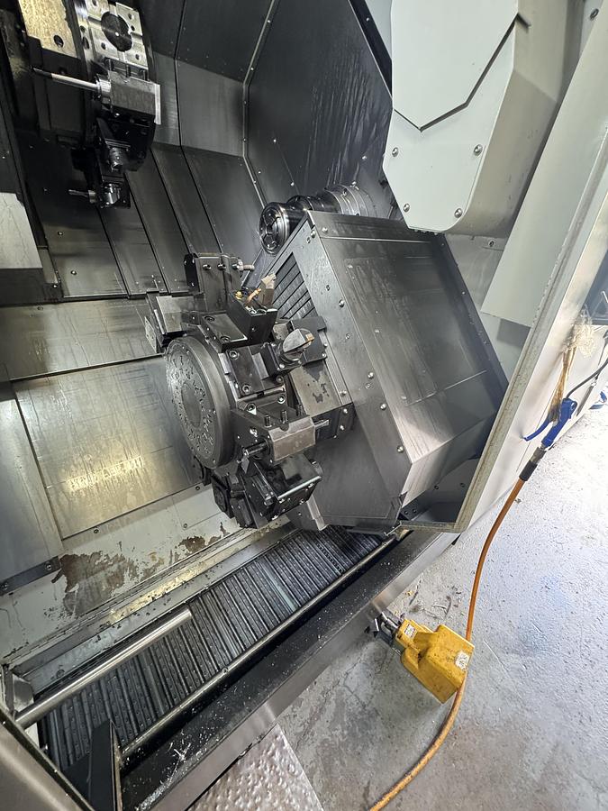 Used 2022 DOOSAN MODEL TT1800SY TWIN SPINDLE TWIN LIVE TOOL CNC LATHE