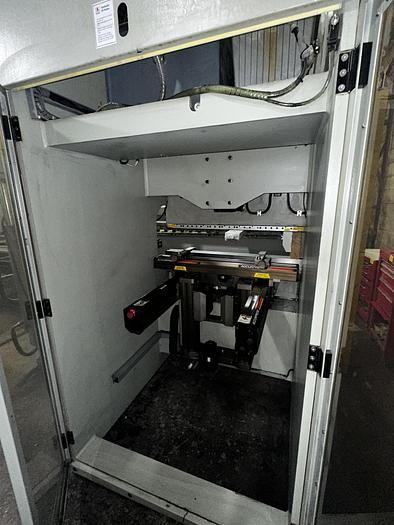 Used 50 TON X 4' ACCURPRESS, CNC HYBRID CNC PRESS BRAKE