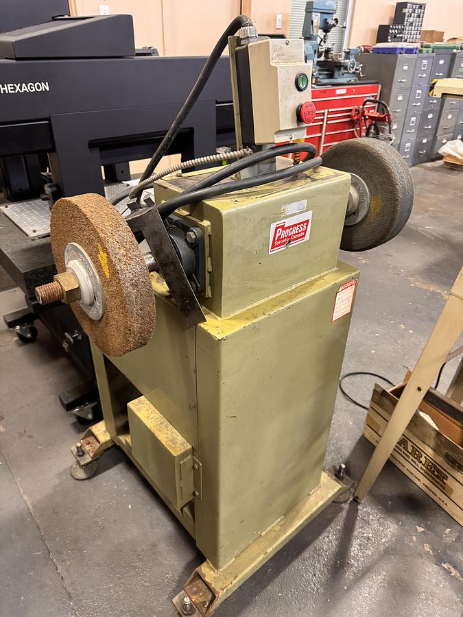 Used PROGRESS, GRINDER/BUFFER