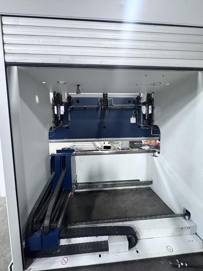 Used 94 TON X 107", TRUMPF, 2012, MODEL TRUBEND 5085, CNC HYDRAULIC PRESS BRAKE