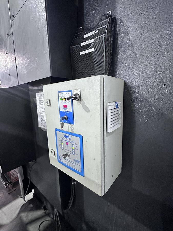 Used 143 TON X 10' AMADA, MODEL HFE 130-3S, CNC HYDRAULIC PRESS BRAKE