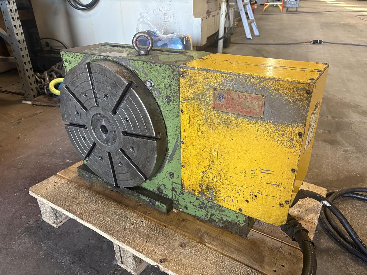 Used 16", GOLDEN SUN, CNC-401-RV, ROTARY TABLE