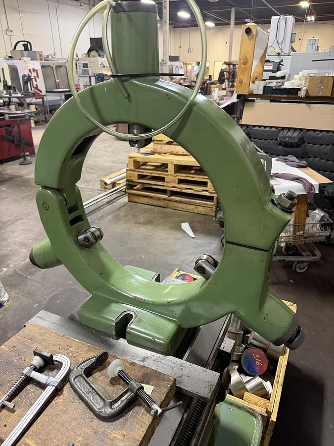 Used 24" x 120" POTISJE MANUAL ENGINE LATHE