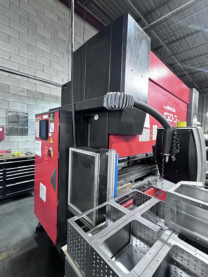 Used 143 TON X 10' AMADA, MODEL HFE 130-3S, CNC HYDRAULIC PRESS BRAKE