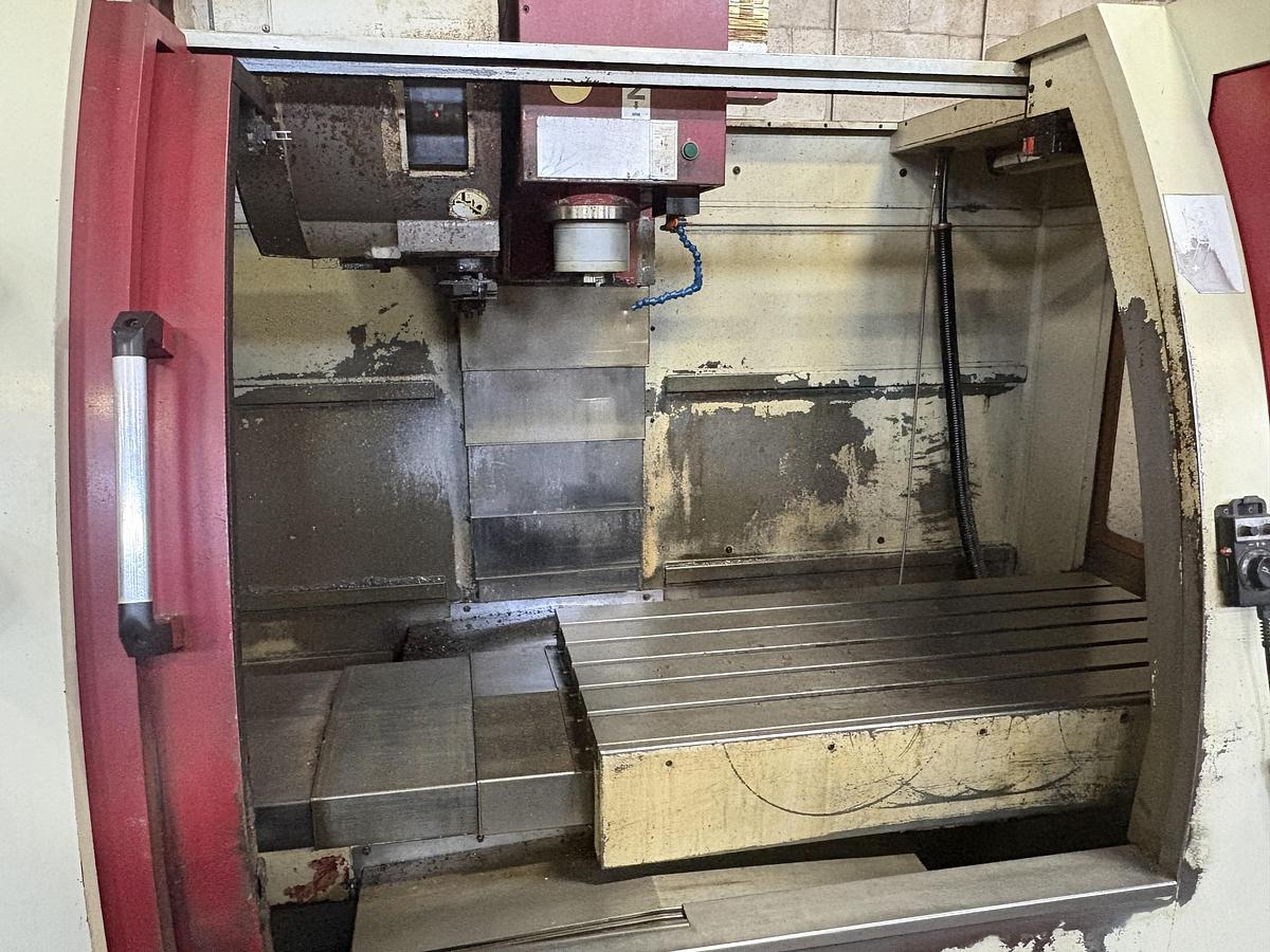 Used 40"X, 24"Y, 24"Z, RACER, CNC VERTICAL MACHINING CENTER