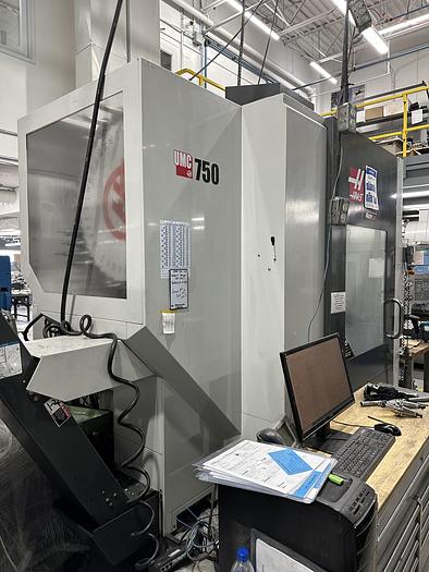 Used 2014 HAAS UMC -750 5 AXIS VERTICAL MACHINING CENTER