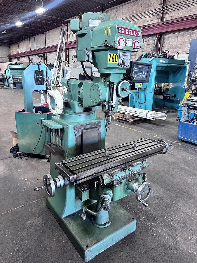 Used 9" X 40", EXCELLO, MODEL 602, VERTICAL MILLING MACHINE