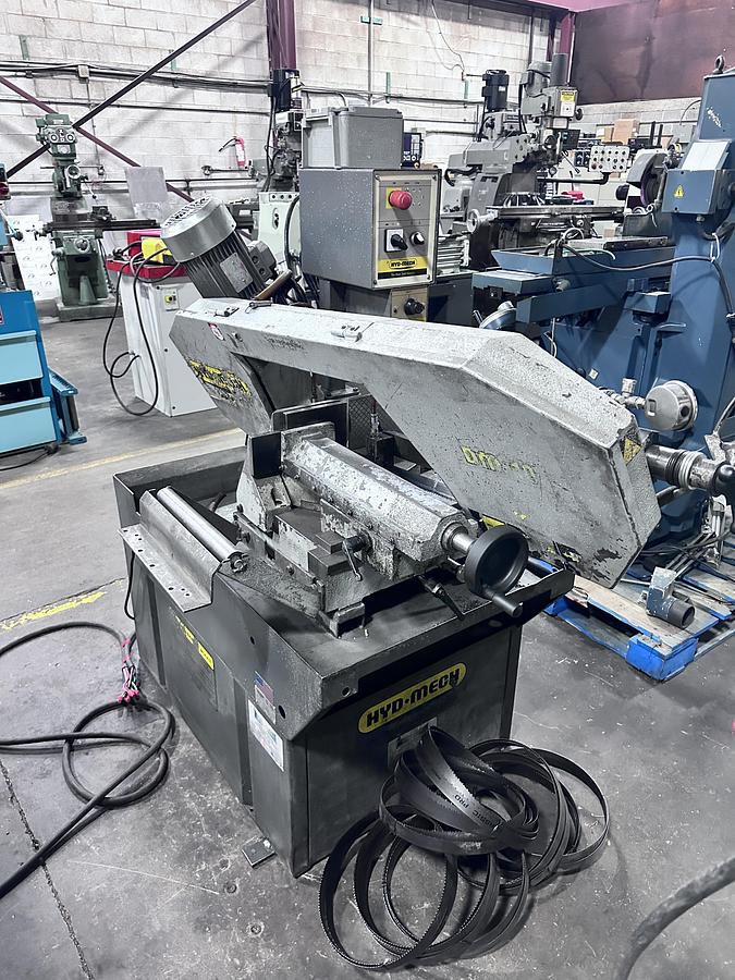 Used 9" X 11", HYD-MECH, DOUBLE MITERING, HORIZONTAL BANDSAW